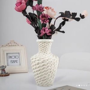 White Plastic Vase Imitation Rattan Vase, Bottle Dry And Wet Flower Arrangement